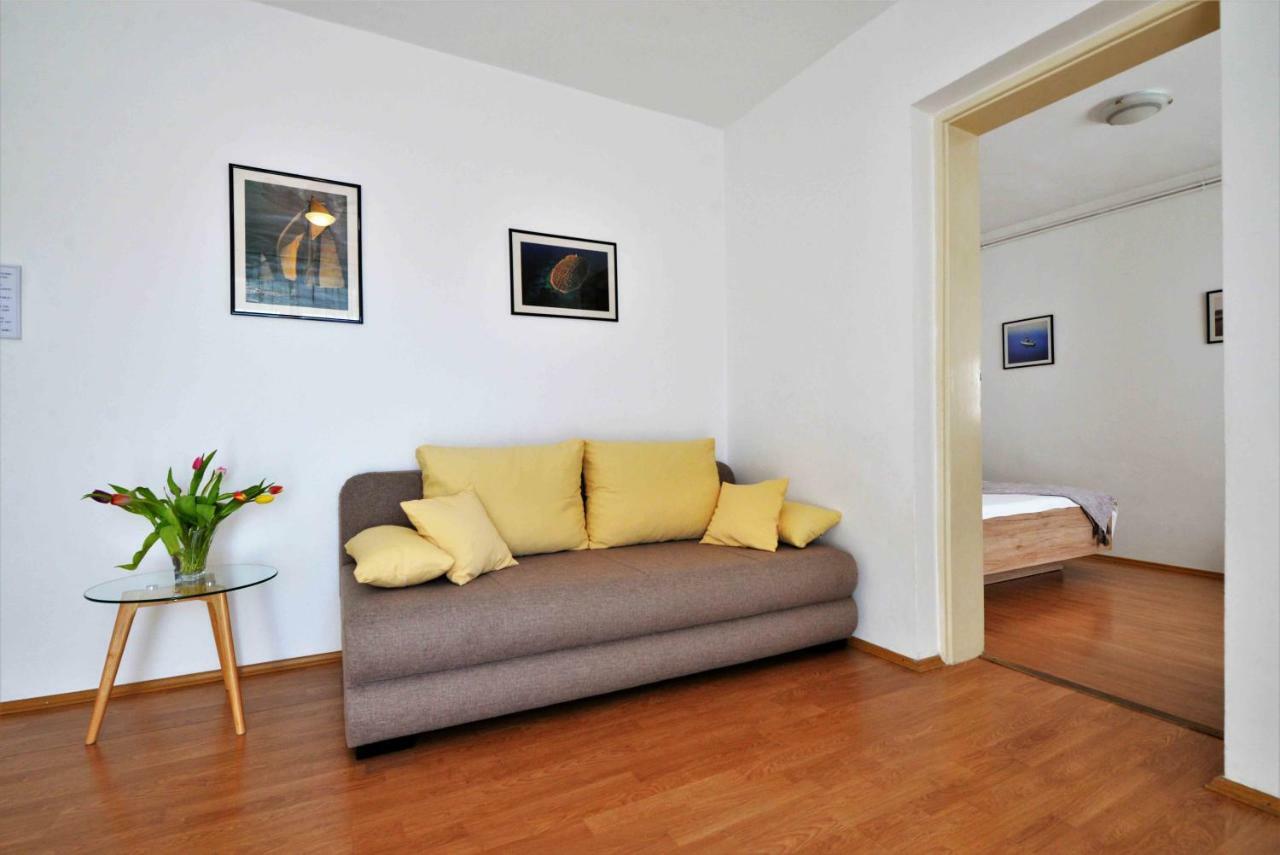 Apartmani Dora Murter Esterno foto